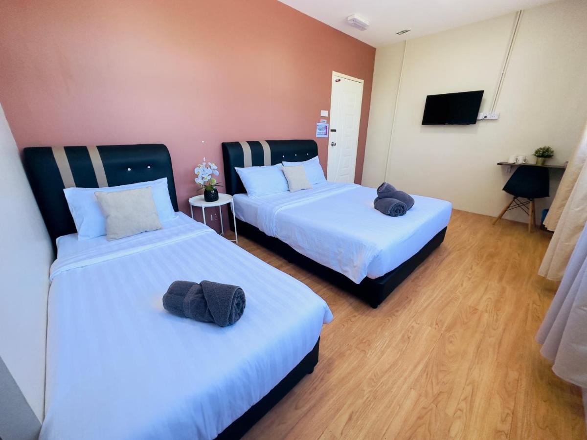 Familia Motel Кангар Экстерьер фото